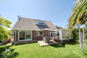 Rear- click for photo gallery